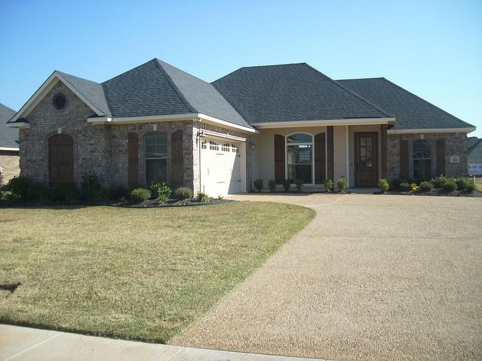 1st image of 501 Brompton Ln