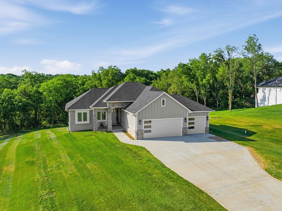 1st image of 23106 Frontier Ln