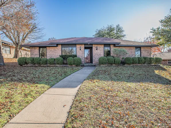 512 Bluebird Ln, Desoto, TX 75115