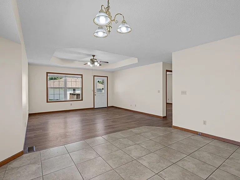 1278 W Butterfield Dr — Photo 9