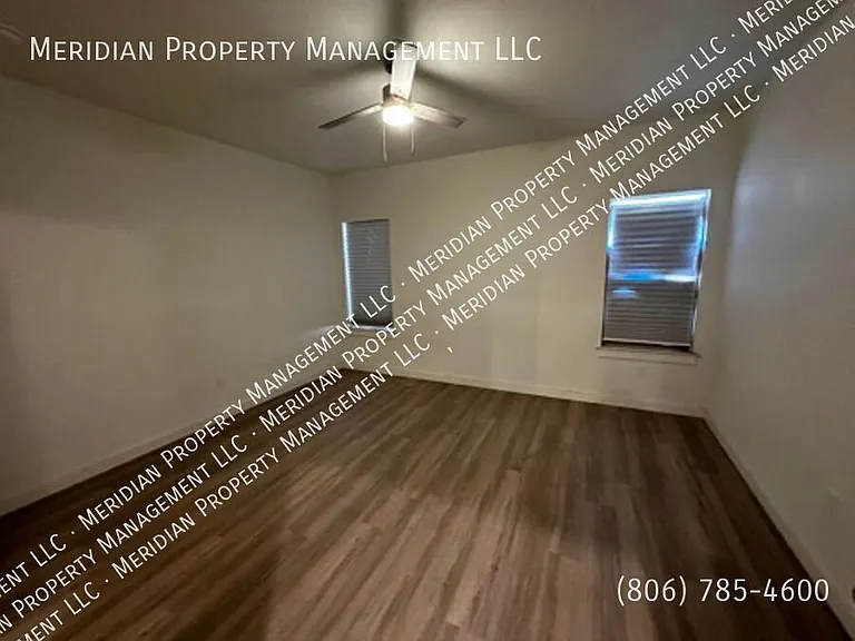 1215 N Evanston Ave — Photo 29