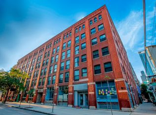 225 W Huron St APT 417, Chicago, IL