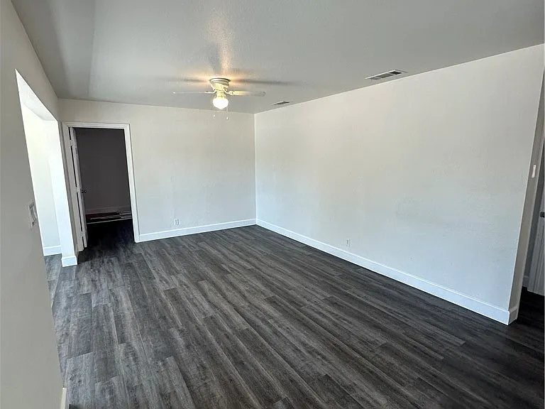 454 S Rosario Ave #A — Photo 3