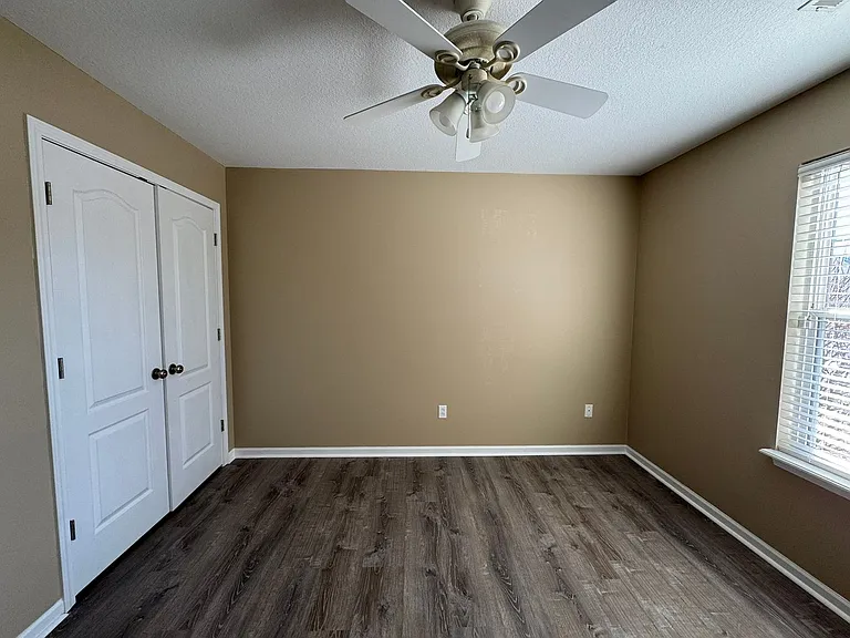 2603 Oakfield Dr — Photo 28