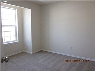 2nd image of 5812 NE 135th Ave
