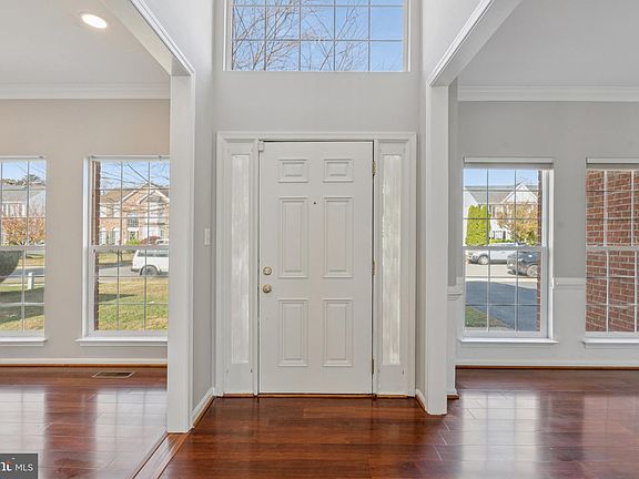 2nd image of 9193 Matthew Dr