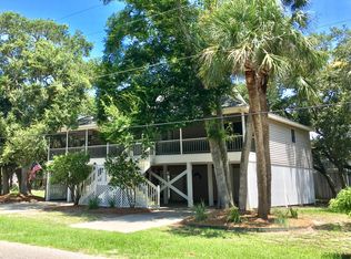523 Dolphin Rd, Edisto Island, SC 29438