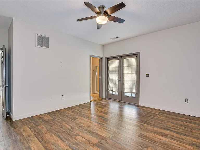 133 Sweet Gum Ln — Photo 21