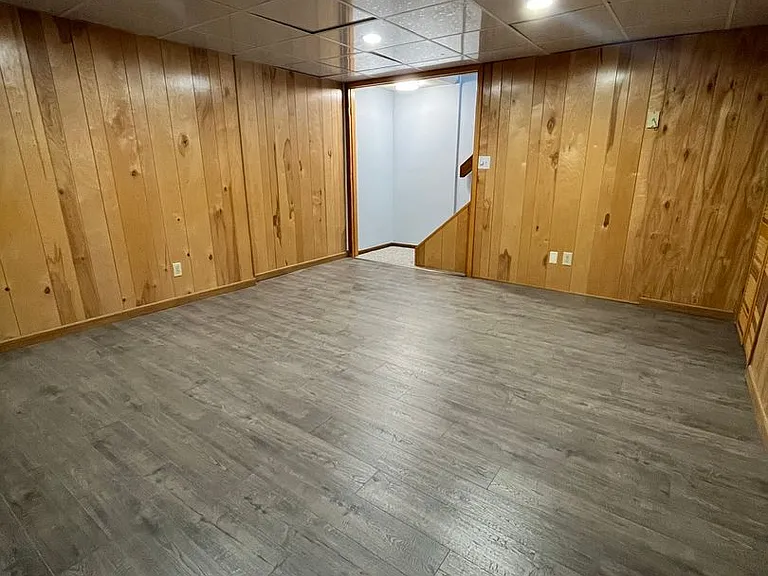 2934 Badger Dr — Photo 13