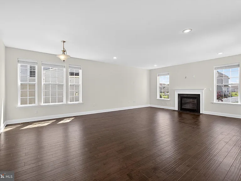 2707 Henry Moore Ln — Photo 10