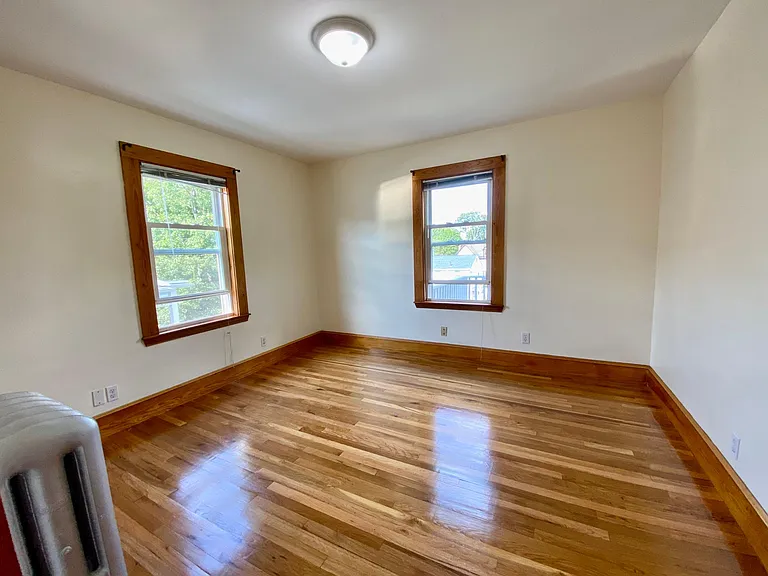 103 Farquhar St #3 — Photo 15