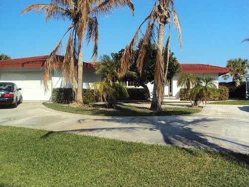 1st image of 1565 Wyn Cove Dr