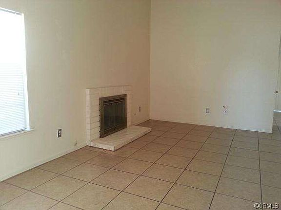 4th image of 14929 Curry St