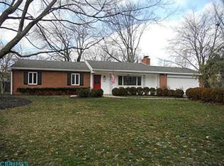 3923 Chevington Rd, Columbus, OH 43220