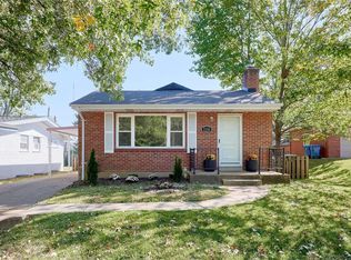 1106 S Laclede Station Rd, Saint Louis, MO 63119