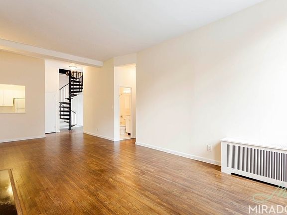 2nd image of 10 E 13th St Ph D