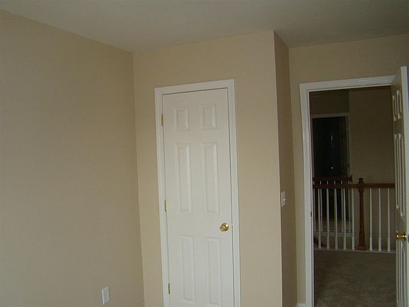 5th image of 366 N Timm Creek Ave