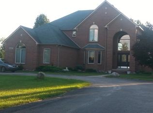 60477 Kittle Rd, Washington, MI 48094