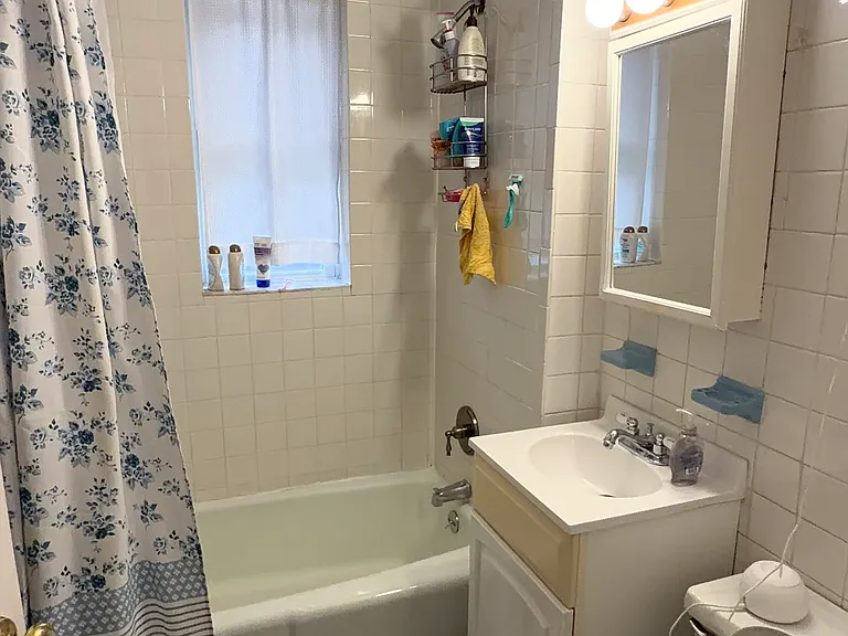 1307 Commonwealth Ave #4 — Photo 4