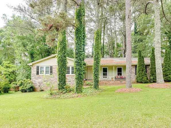 2621 Manor Pl, Ellenwood, GA 30294