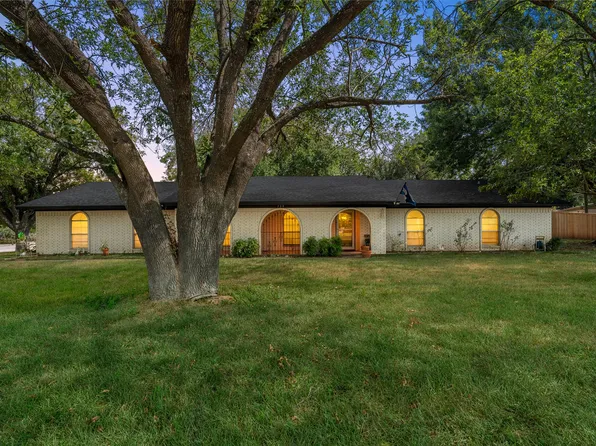 739 N Old Robinson Rd, Waco, TX 76706