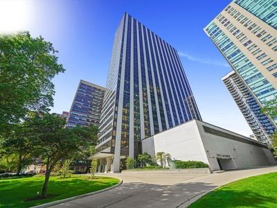 3150 N Lake Shore Dr APT 22F, Chicago, IL, 60657