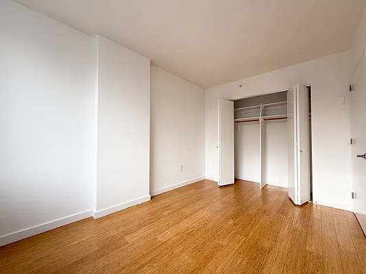 Rented by Kahen Properties | media 10