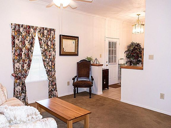 4th image of 12690 Brandi Ln