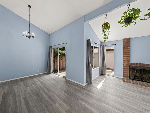 5th image of 2147 Citrus Tree Ln