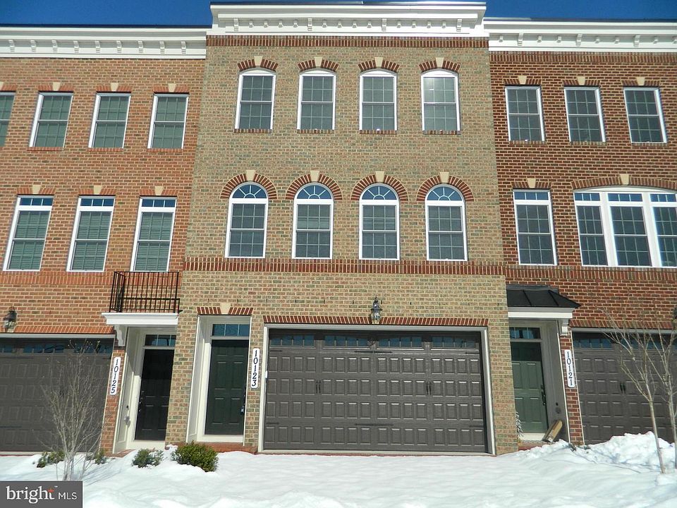 1st image of 10123 Wootton Crest Way