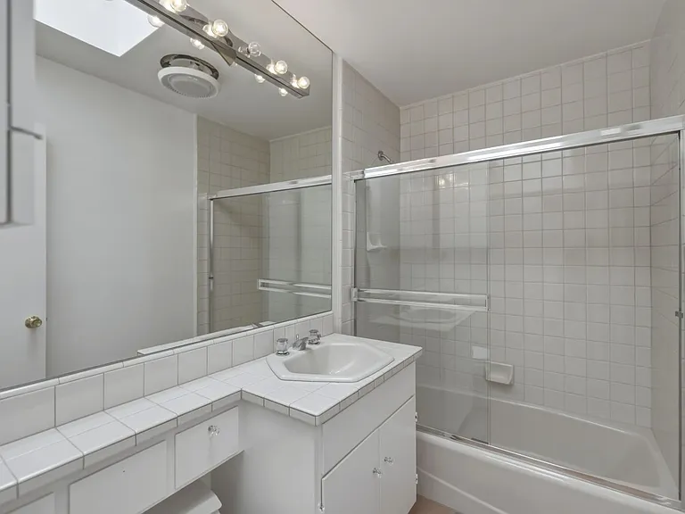 1537 Dana Ave — Photo 15