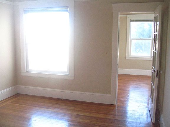 Bedroom 1 to Sunroom