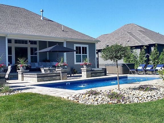 4th image of 6451 Marsella Ct