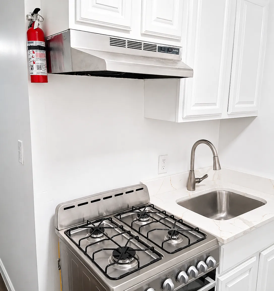 1 bed, 650 sqft, $1,750 — Photo 3