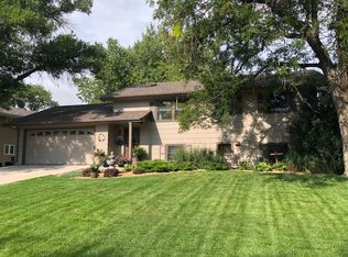 1111 N 3rd St, Aberdeen, SD 57401
