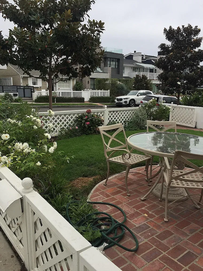 3 bed, 1500 sqft, $8,450 — Photo 1