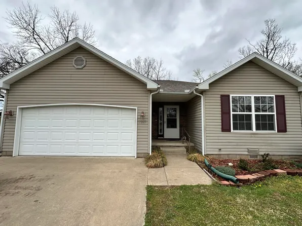 1243 E Centennial Avenue, Carthage, MO 64836