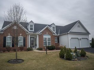 61 Geisinger Ln, Lewistown, PA 17044