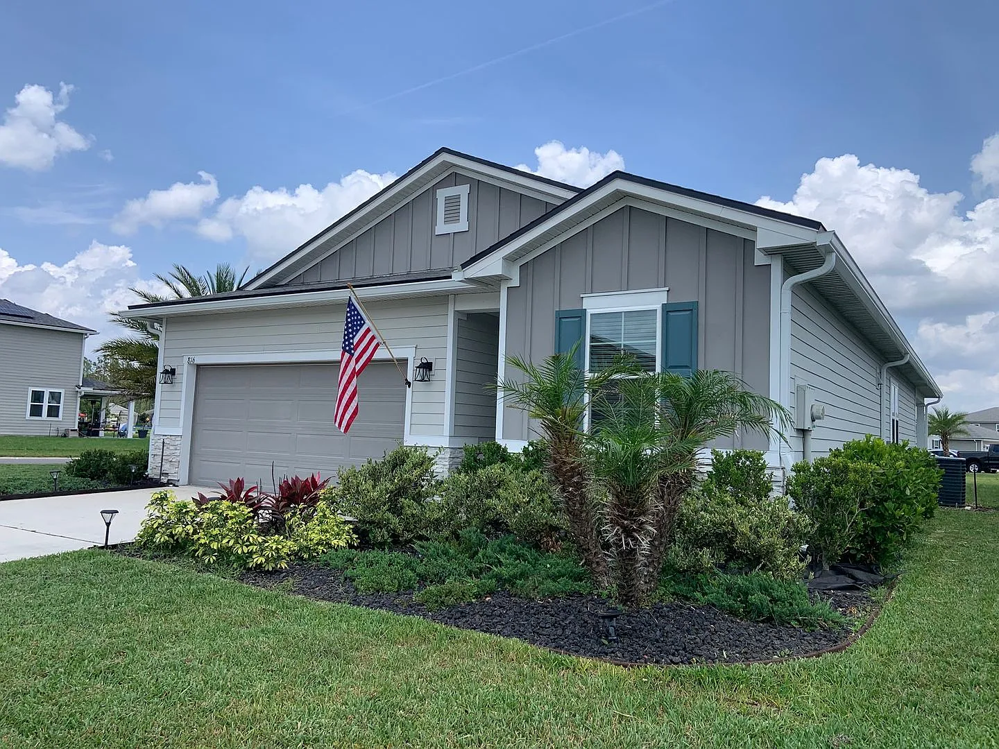 Gorgeous Corner Lot Home — Photo 4