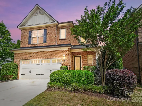 9735 Wheatfield Rd, Charlotte, NC 28277