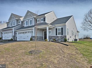 735 Radio Rd, Elizabethtown, PA 17022