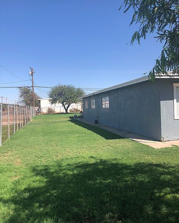 2nd image of 206 E Alamo St