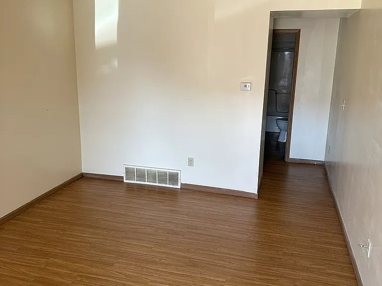 1324 N Ridge Pkwy #C — Photo 2