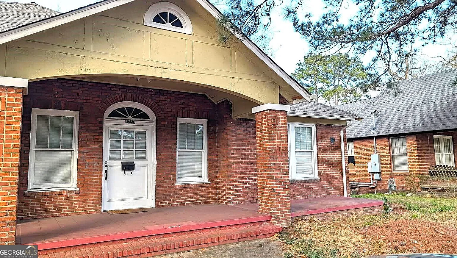 1 bed, 1.0 bath, 694 sqft, $825 — Photo 2