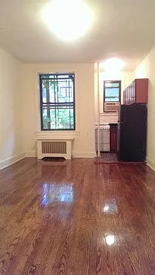 Rented by Gallery Real Estate Group, LLC | media 30