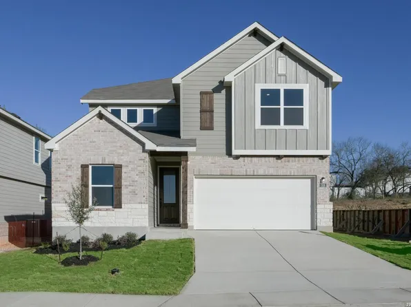 318 Brood Dr, Adkins, TX 78101