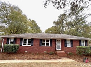 165 Pineview Dr, Athens, GA 30606