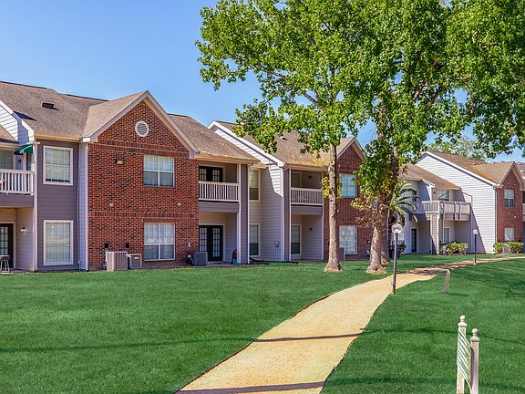 3rd image of 16755 Ella Blvd #7ac564488