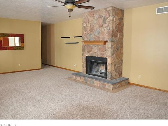 2nd image of 6022 Birch Ln
