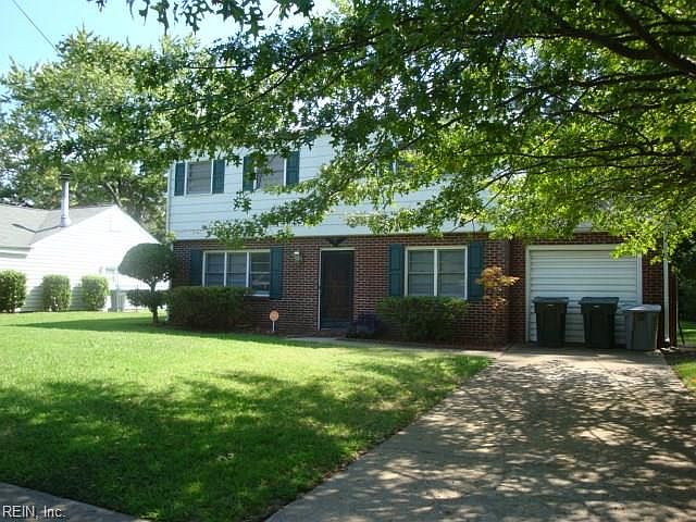 1st image of 616 Essex Park Dr